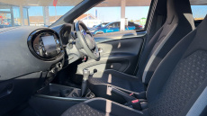 Toyota Aygo X 1.0 VVT-i Edge 5dr Petrol Hatchback